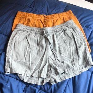 Bundle of 2 size small J. Crew women’s casual shorts